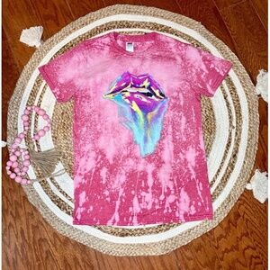 Gildan Soft Style Womens Bleached Shirt Small Tie Dye Graphic Lips Crew